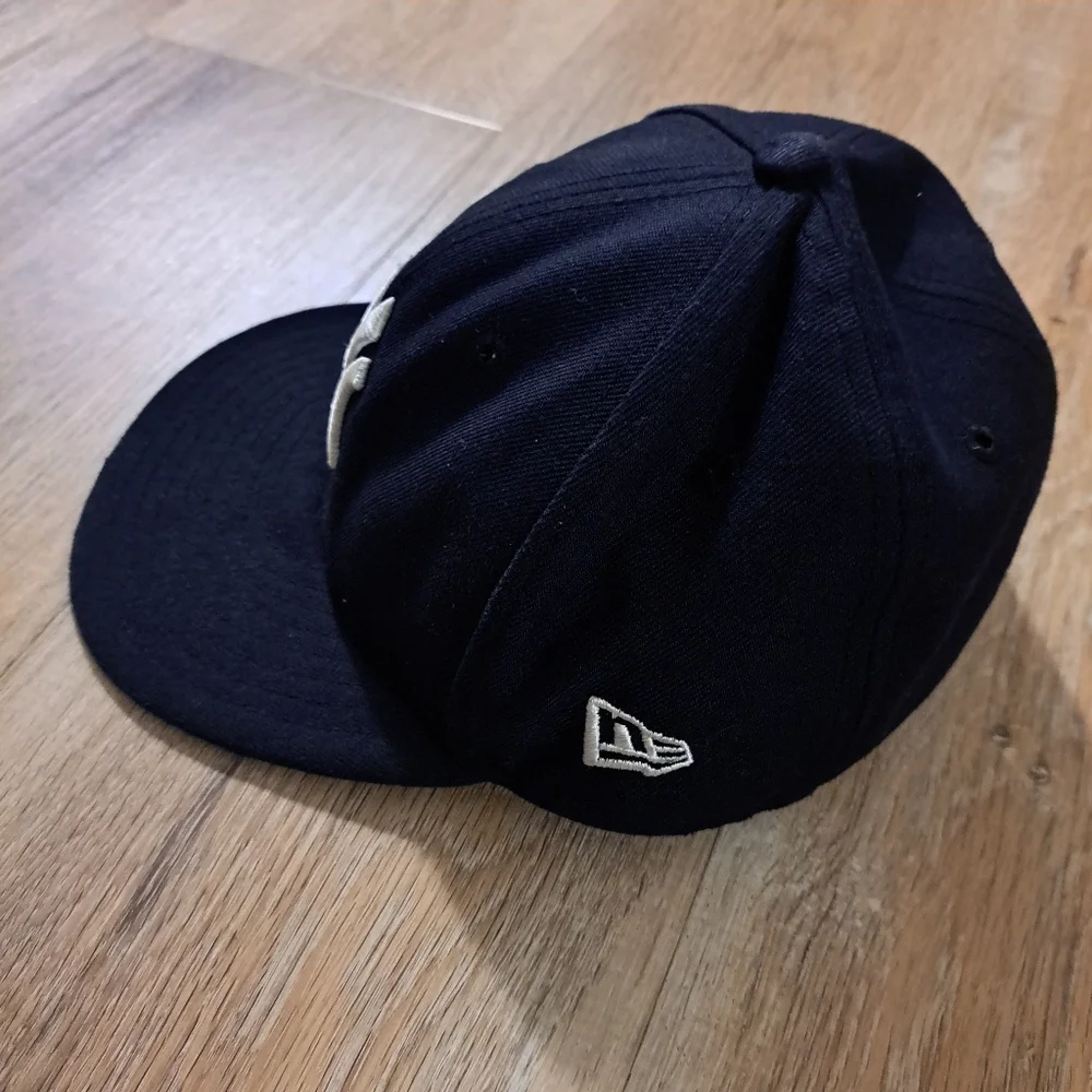 New Era stylish navy